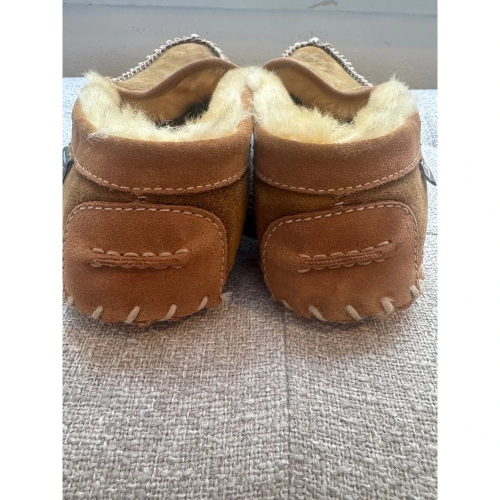 LL Bean Wicked Good Moccasins Mens 14 Brown Shearling Sheepskin Slippers. EUC